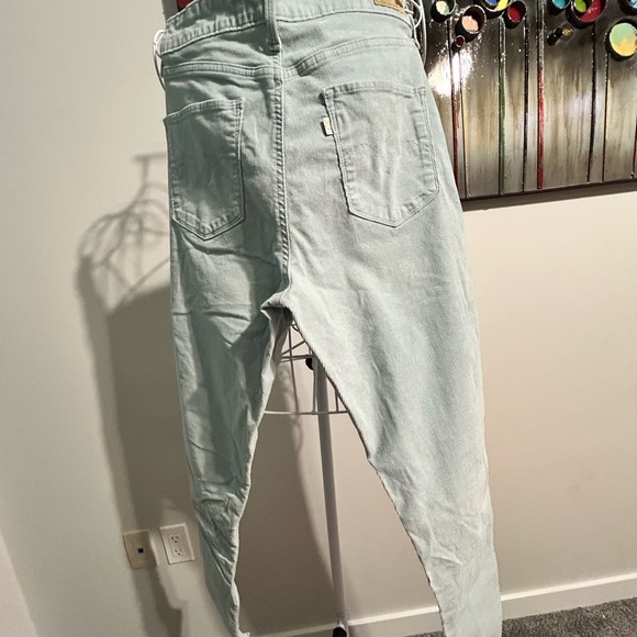 Levi’s brand Hi Rise Skinny baby corduroy stretch cords - Picture 5 of 7